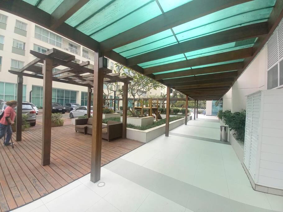 Lindo Flat Na Barra Da Tijuca Proximo A Shopping E Praias Appartement